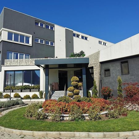 Guest Rooms Denicija Skopje Eksteriør bilde